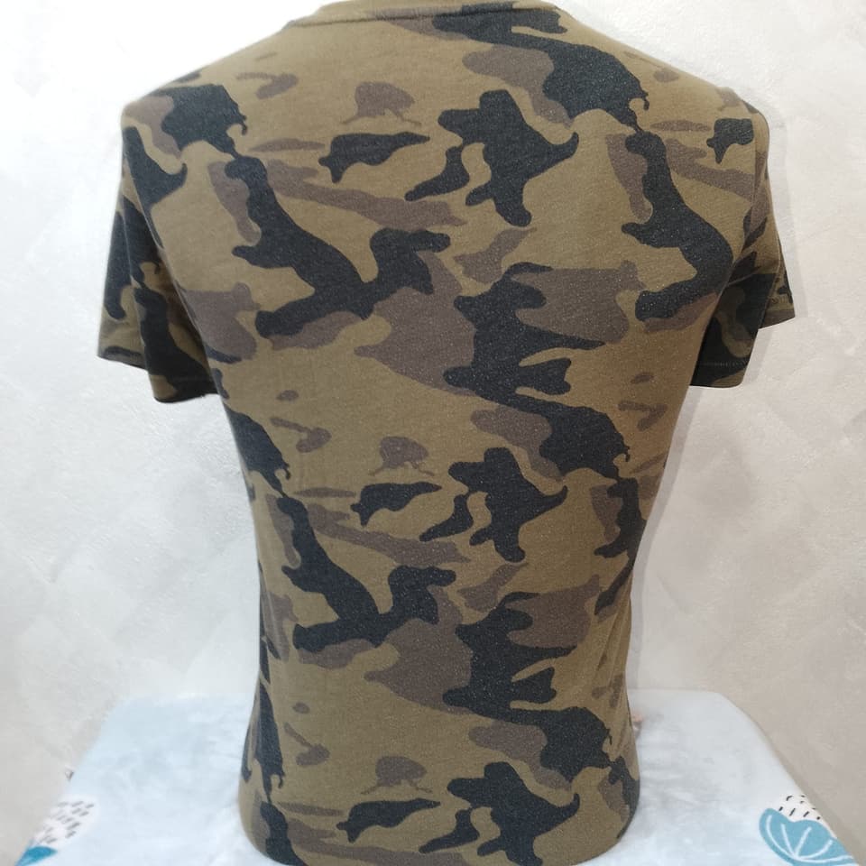 เสื้อลายพราง Aeropostale