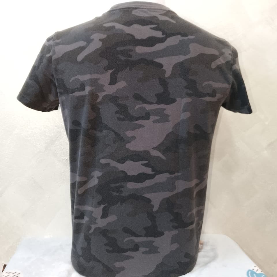 American Eagle camouflage shirt