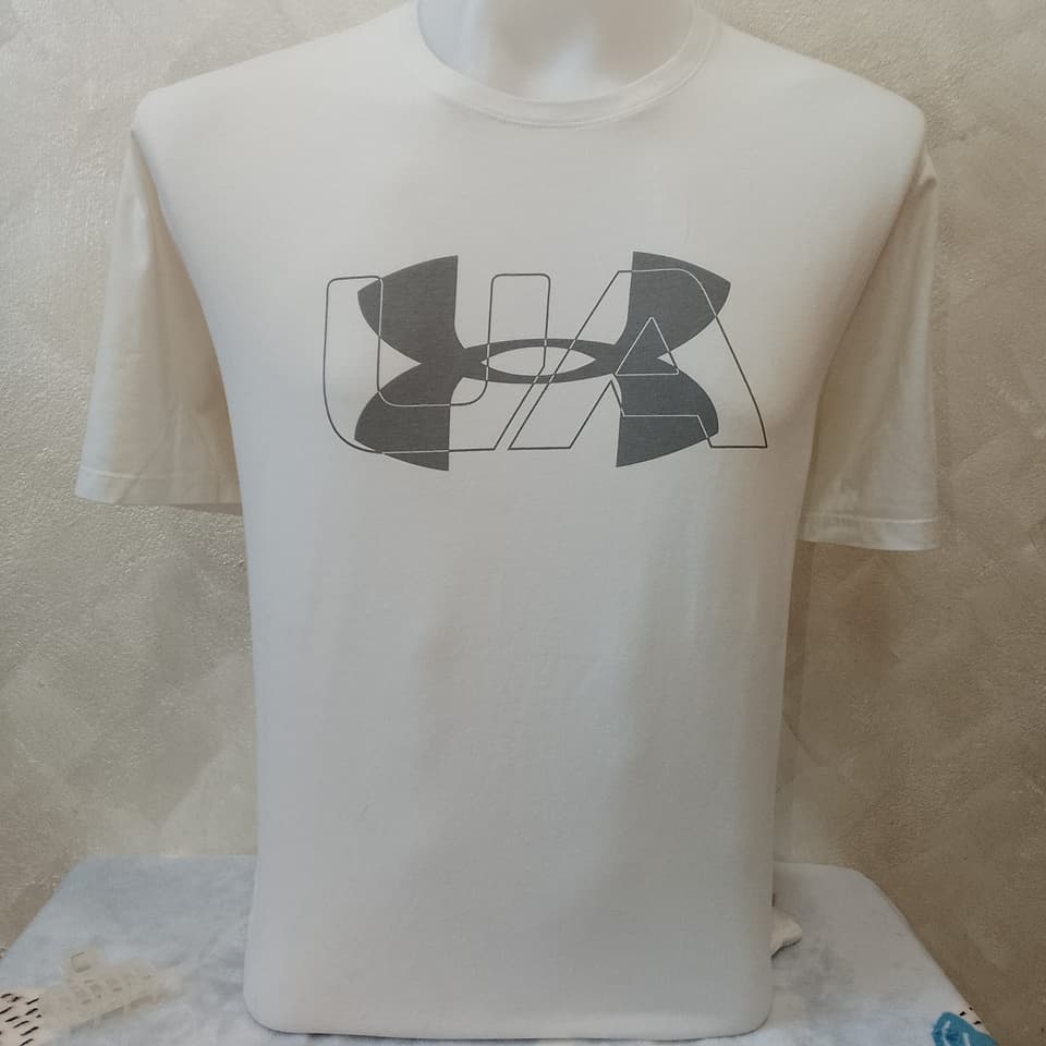 เสื้อ Under Armour