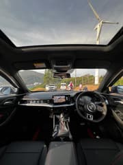 MG5 Scorpio 2026 - image blurred placeholder