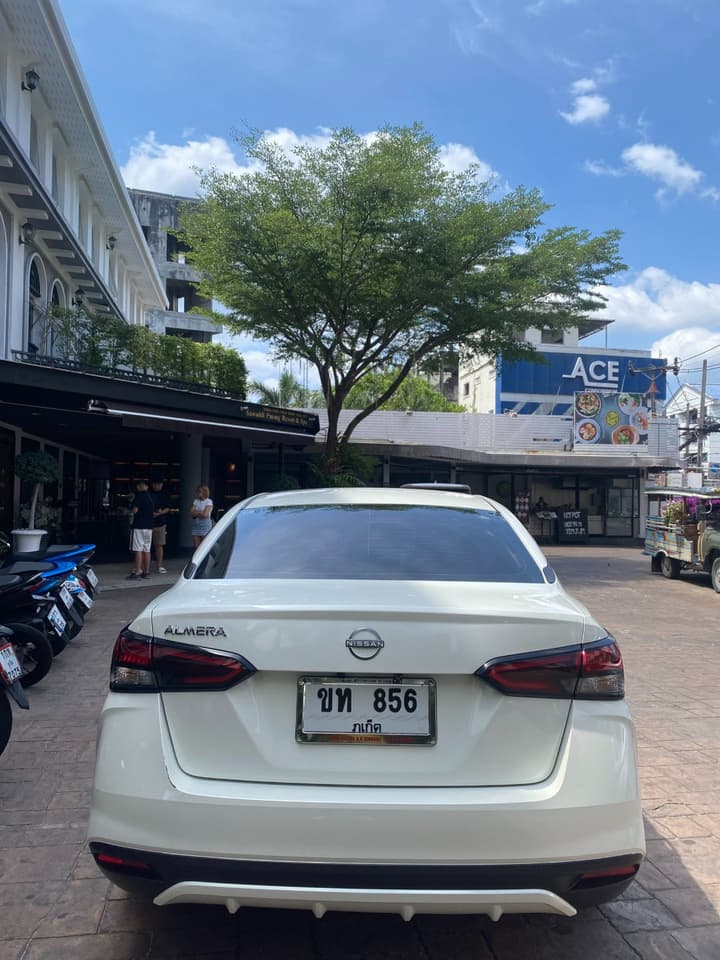 Nissan Almera เทอร์โบ 2023 1.0