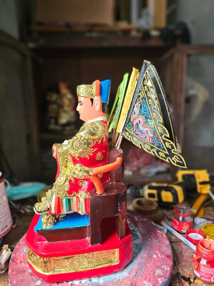 พระหง่อเฮี่ยนไต่เต่ งานแกะโบราณ ขนาด 12 นิ้ว
