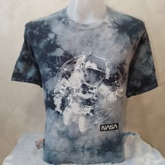 เสื้อ Hyper space 🚀 - image blurred placeholder