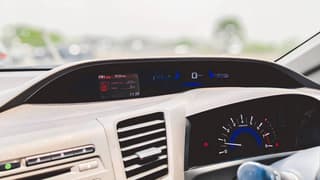 HONDA Civic 1.8S ปี 2013 ดีไซน์ทันสมัย ขับสนุก - image blurred placeholder