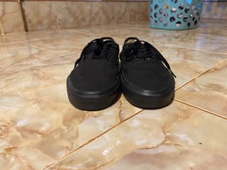Vans Authentic "Mono Black" - image blurred placeholder