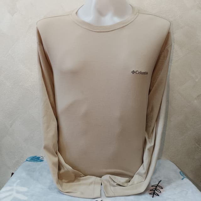 Columbia Long Sleeve Sports Shirt