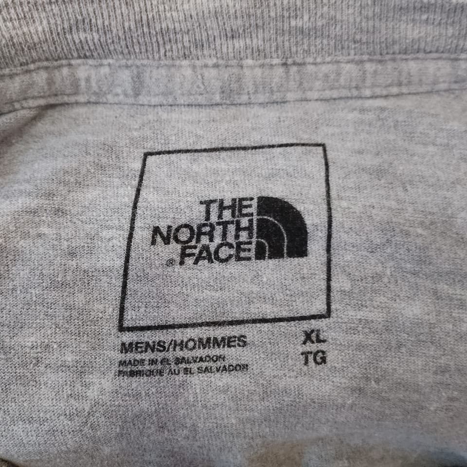 เสื้อแขนยาว The North Face