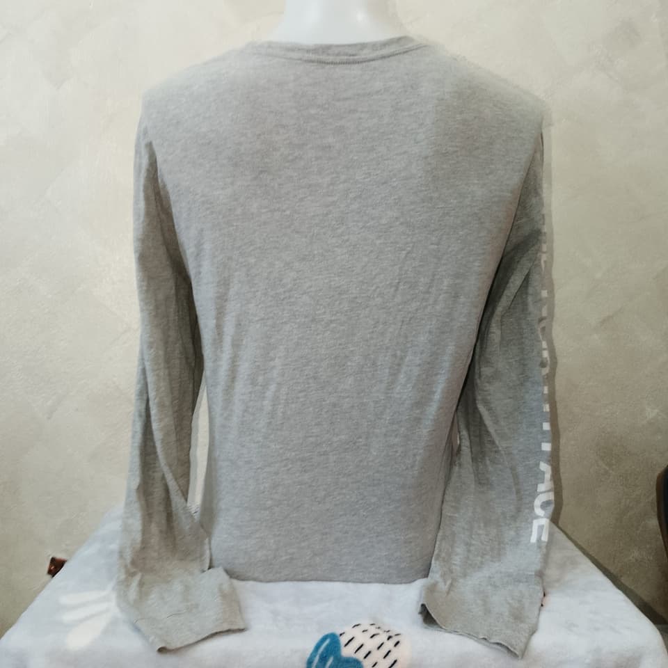 เสื้อแขนยาว The North Face
