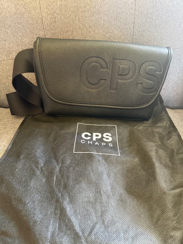 กระเป๋าหนังแท้ Cps
