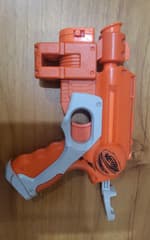 ปืน Nerf ในรูปคือรุ่น Nerf N-Strike Firestrike - image blurred placeholder