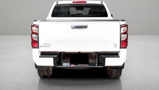 ISUZU 3.0 HI-LANDER M CAB-4 - image blurred placeholder