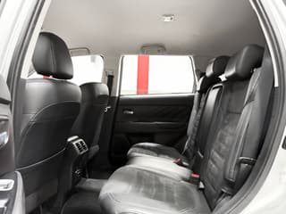 MITSUBISHI OUTLANDER PHEV 2.4 GT ขับเคลื่อน 4 ล้อ - image blurred placeholder