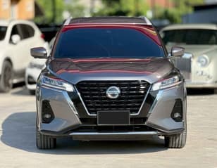 2020 NISSAN KICKS, 1.2 V e-POWER - image blurred placeholder