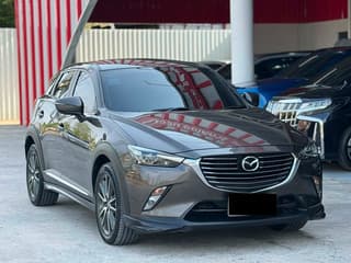 MAZDA CX3 2.0SP - image blurred placeholder