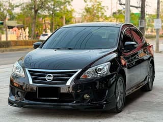 NISSAN SYLPHY 1.6 DIG เทอร์โบ ซันรูฟ - image blurred placeholder