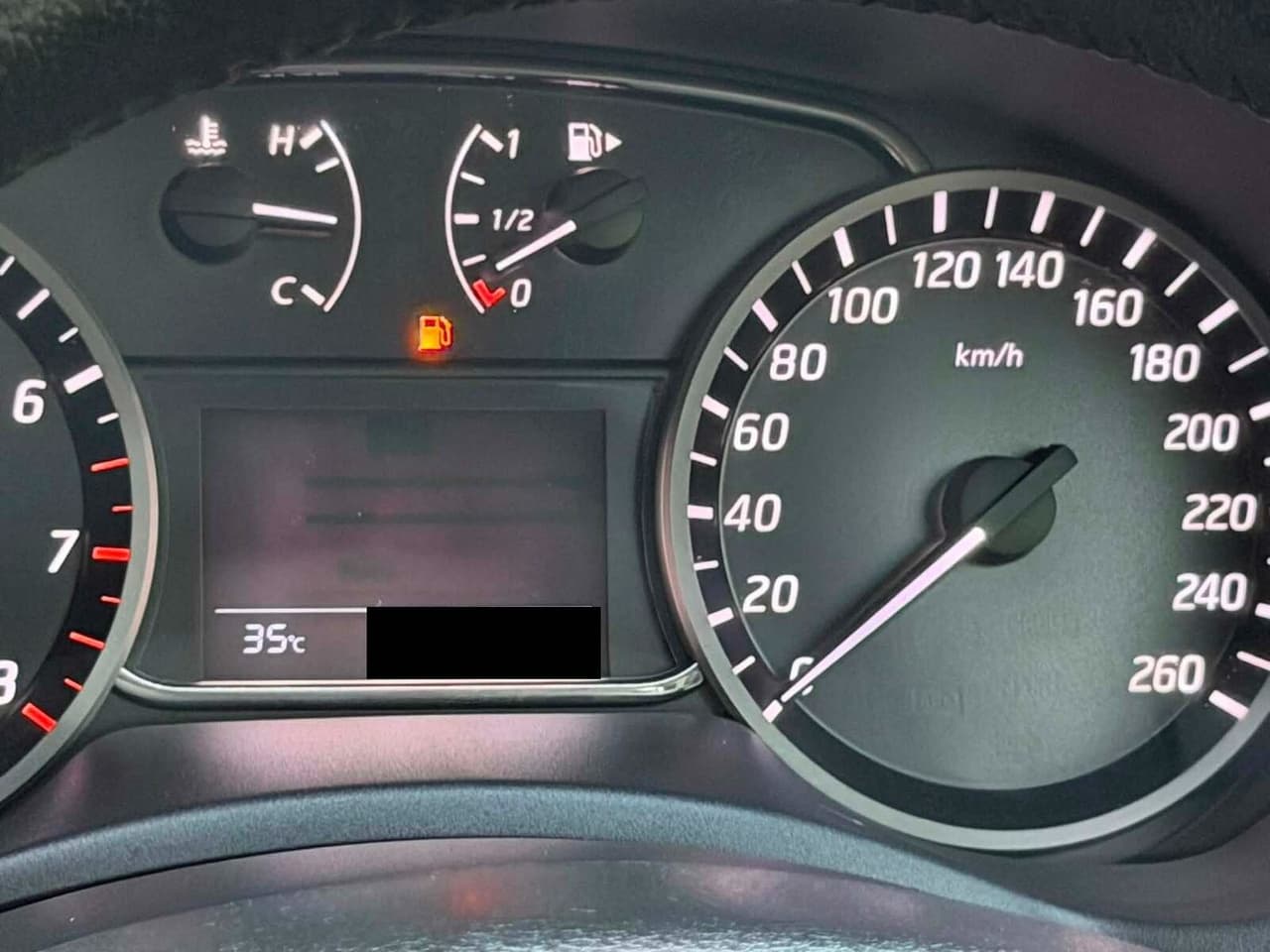 NISSAN SYLPHY 1.6 DIG เทอร์โบ ซันรูฟ