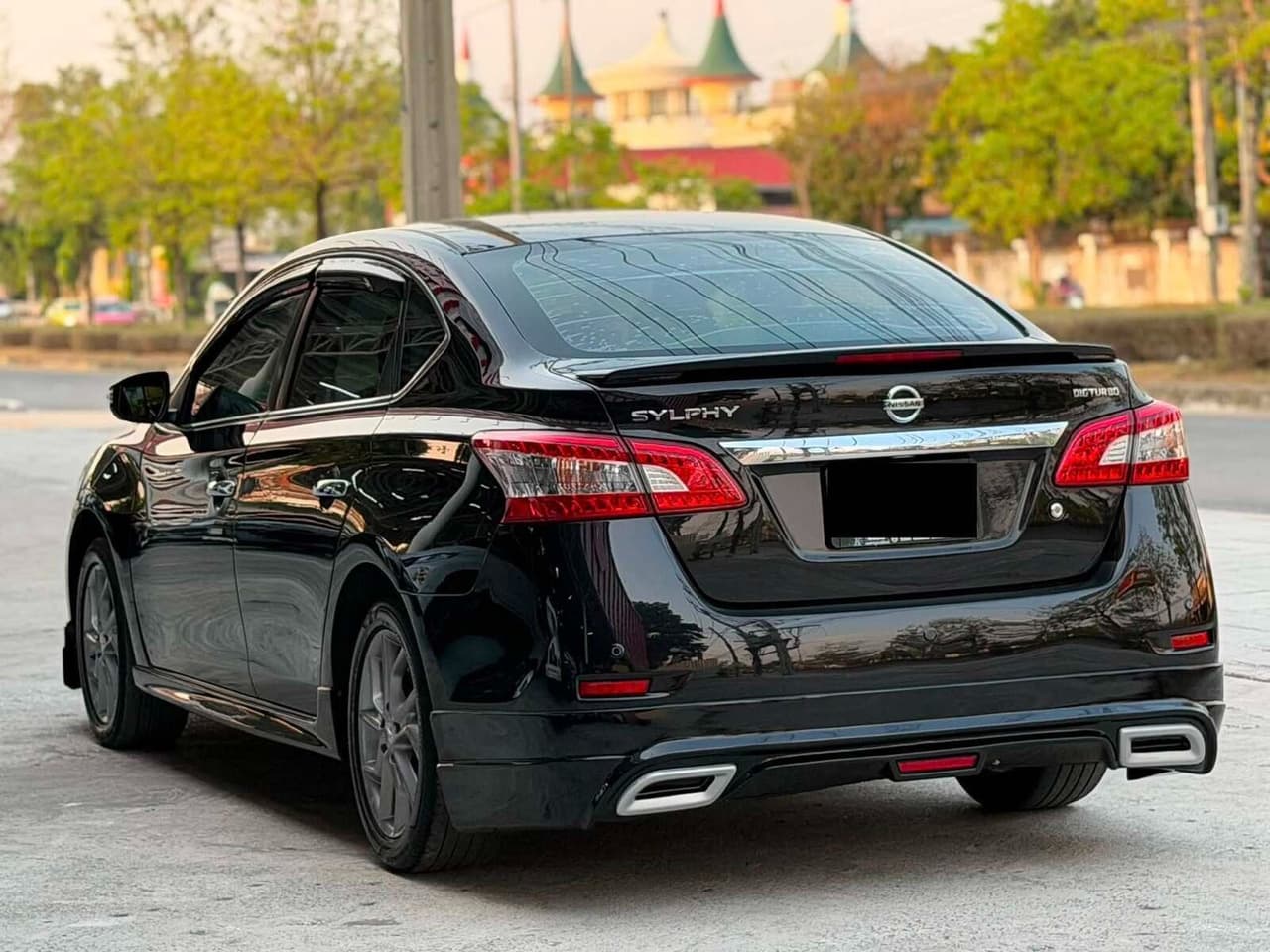NISSAN SYLPHY 1.6 DIG เทอร์โบ ซันรูฟ