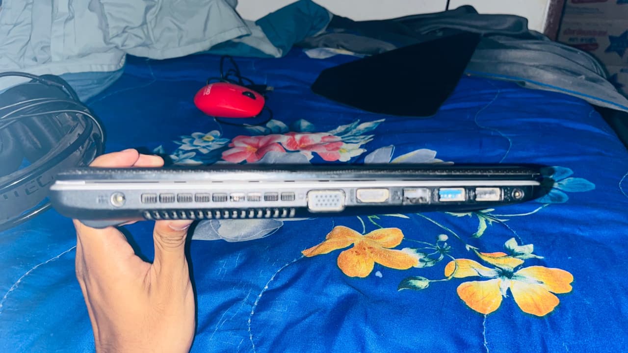 โน้ตบุ๊ก ASUS K450J