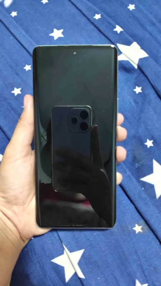 Vivo V30