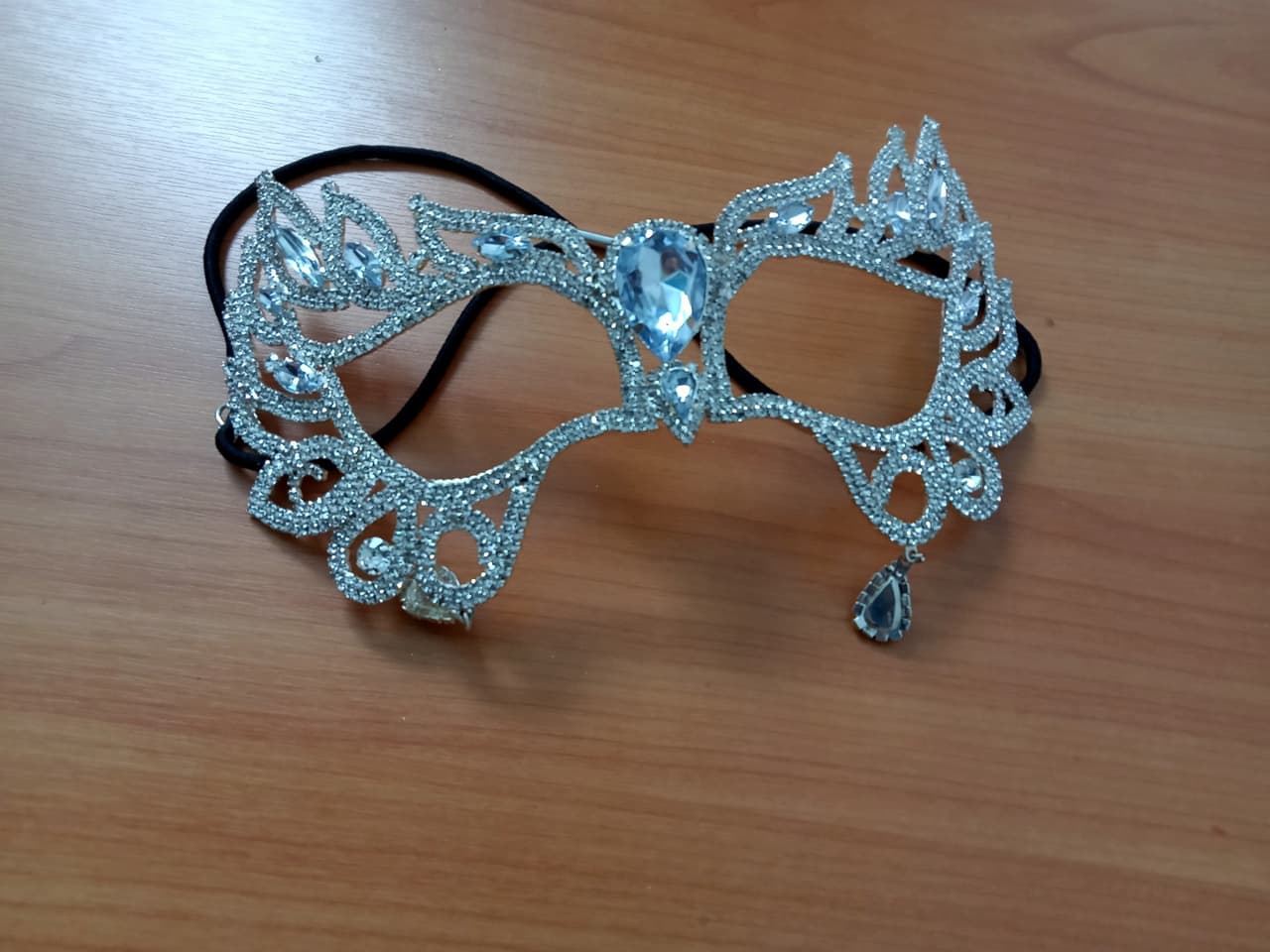 Decorative Rhinestone Mask Set