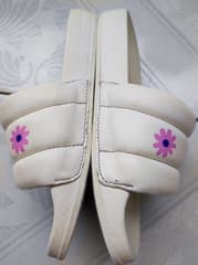 Allz Kids' Shoes - image blurred placeholder