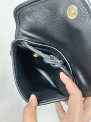 กระเป๋าสะพายข้างวินเทจ Longchamp - image blurred placeholder
