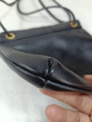 กระเป๋าสะพายข้างวินเทจ Longchamp - image blurred placeholder
