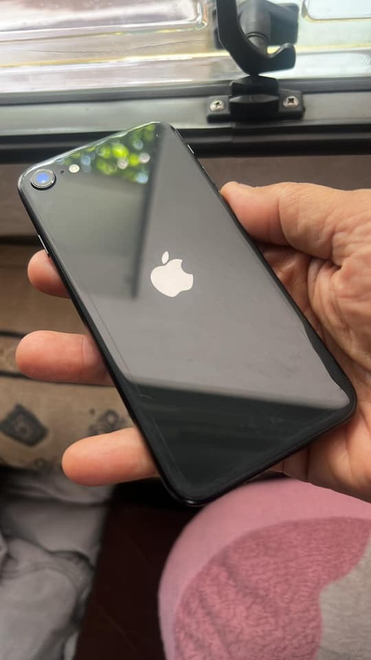 ไอโฟน SE2 ความจุ 64 GB