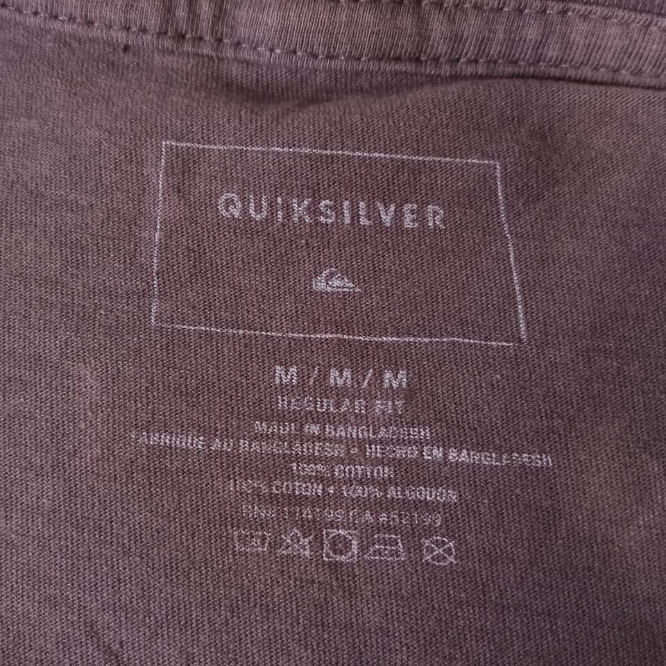 เสื้อ Quicksilver