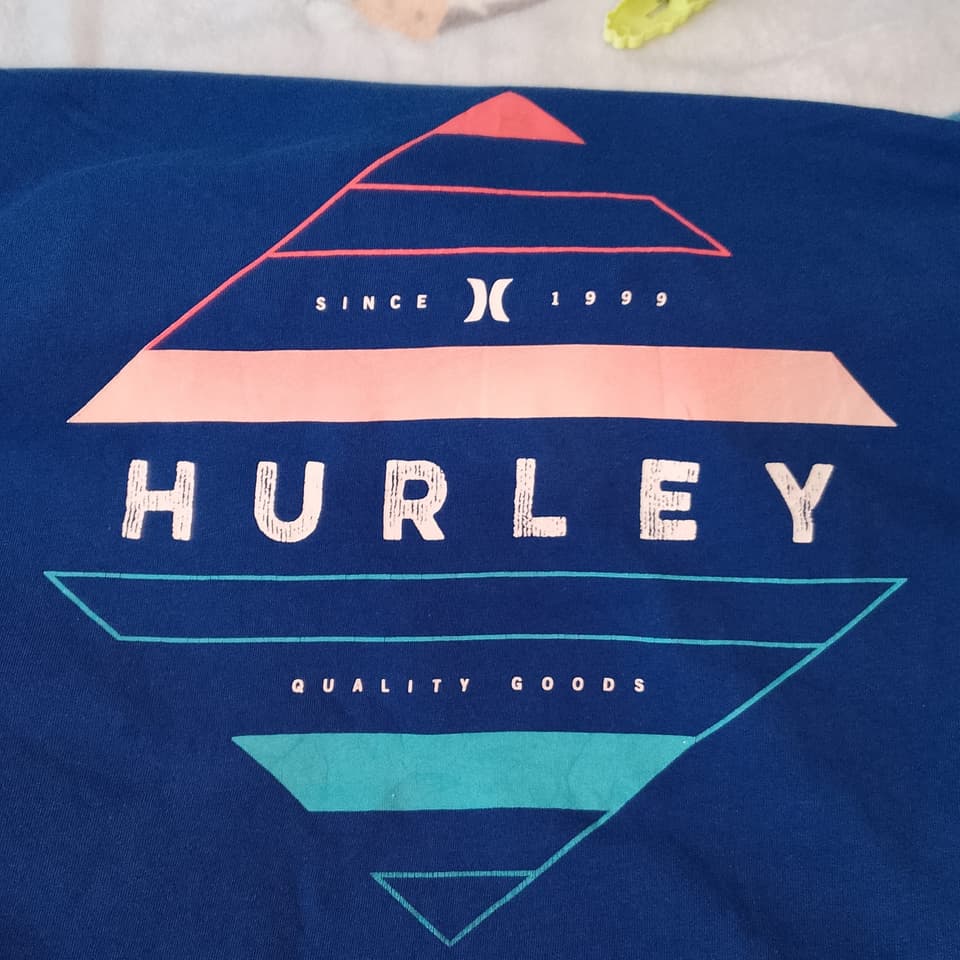 เสื้อ Hurley