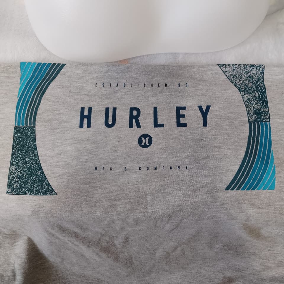 เสื้อ Hurley