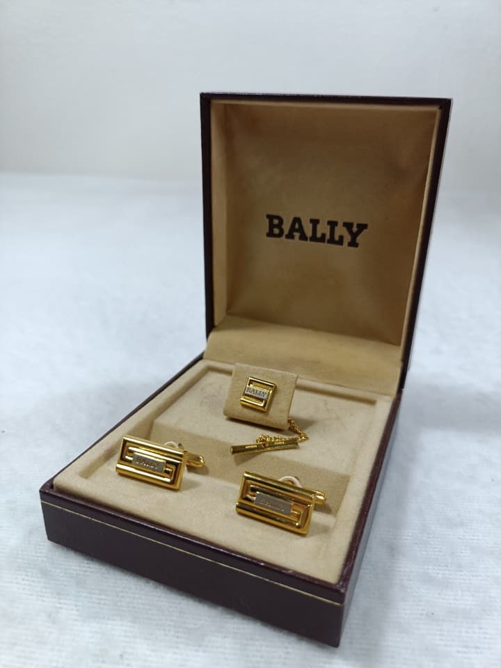 คัฟลิงค์ + เข็มกลัดติดเนคไท แบรนด์ BALLY แท้