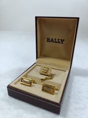 คัฟลิงค์ + เข็มกลัดติดเนคไท แบรนด์ BALLY แท้ - image blurred placeholder