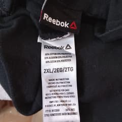 เสื้อ Reebok - image blurred placeholder