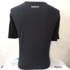 เสื้อ Reebok - image blurred placeholder