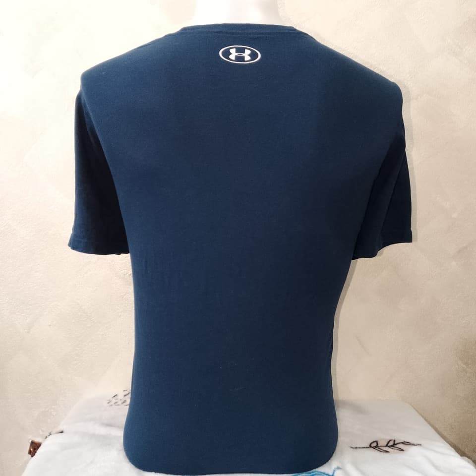 เสื้อ Under Armour UA