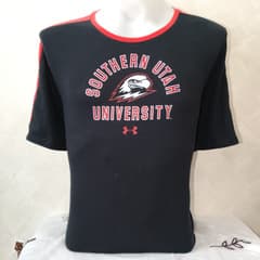 เสื้อ Under Armour - image blurred placeholder