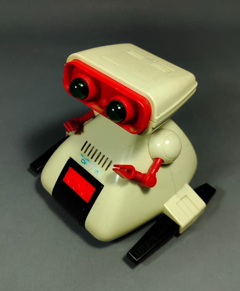 ของเล่นหุ่นยนต์วินเทจ Dingbot Bump Go รุ่นปี 1984 จาก TOMY