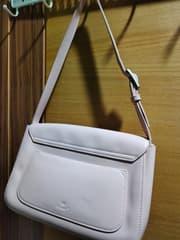 Pink shoulder bag Gushachi - image blurred placeholder