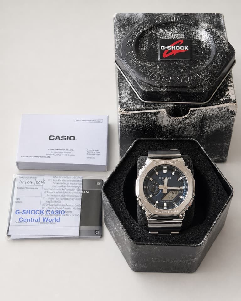 CASIO G-SHOCK GM-2110D-2A ของแท้ พร้อมกล่องและใบครบ