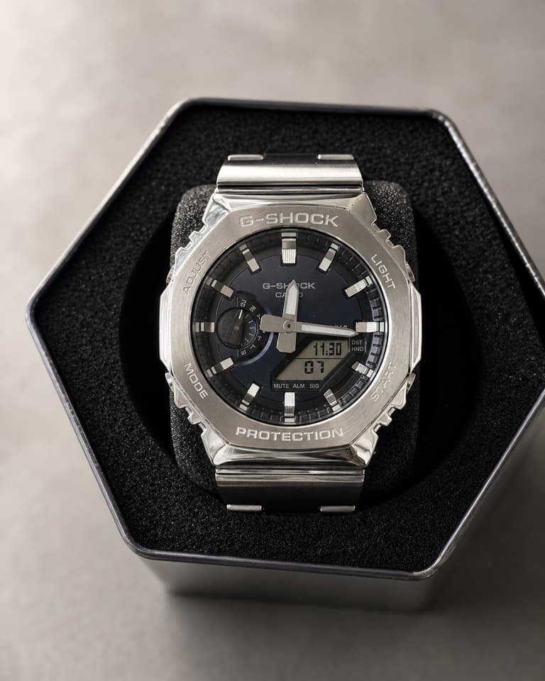 CASIO G-SHOCK GM-2110D-2A ของแท้ พร้อมกล่องและใบครบ