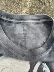 เสื้อยืด The Mountain - image blurred placeholder