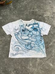 เสื้อลาย Mickey Mouse สีขาว - image blurred placeholder