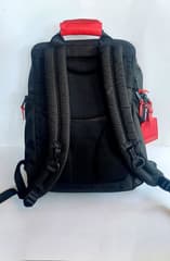 กระเป๋าเป้ TUMI สีดำ ฝาเปิดเป็นหนัง เปลี่ยนป้ายและที่จับเป็นสีแดงทั้งหมด - image blurred placeholder