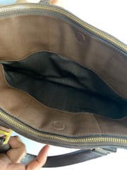 กระเป๋าเอกสาร TUMI หนังแท้ สีน้ำตาล - image blurred placeholder