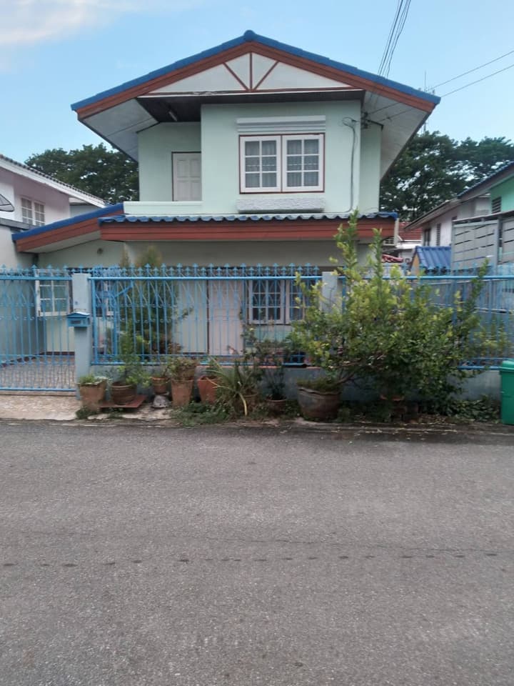 ขายบ้านเดี่ยว 2 ชั้น พื้นที่ 35 ตรว. ใกล้สนามบินดอนเมือง
