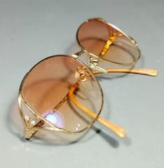 แว่นตาวินเทจมือสอง Longchamp - image blurred placeholder
