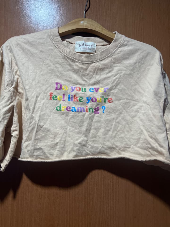 เสื้อเอวลอย