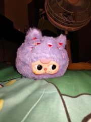 ตุ๊กตา - image blurred placeholder
