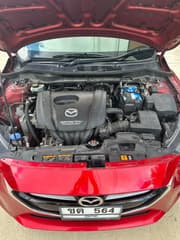 Mazda 2 1.3 Skyactiv - สีแดง (2015) - image blurred placeholder